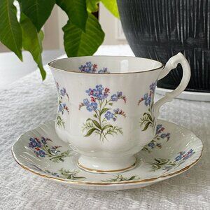 Vintage Paragon Fine Bone China Teacup & Saucer - Forget-Me-Not Floral England